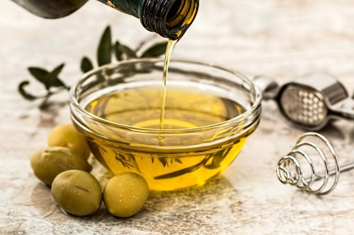Aceite de ricino y aceite de oliva