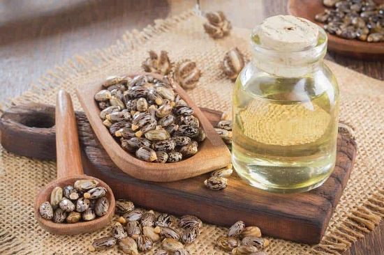how to treat lipoma with castor oil
