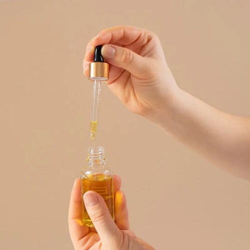 Castor Oil Massage for Ovarian Cysts | Benefits & Usage 2