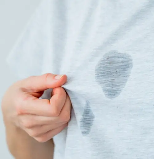Does Coconut Oil Stain Clothes