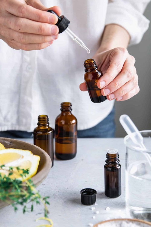 What To Keep In Mind When Making A Perfume Out of Essential Oils