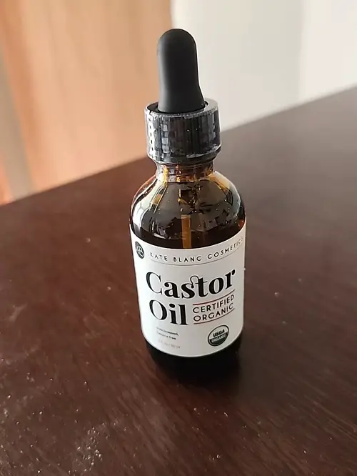 Can You Leave Castor Oil In Your Hair Overnight