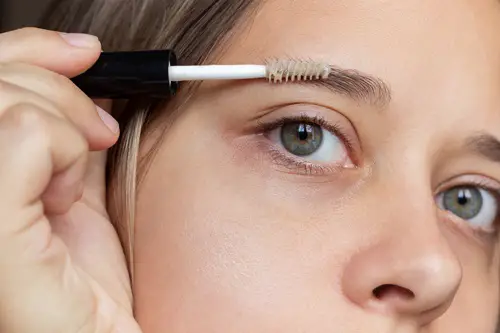 For beautiful eyelashes and eyebrows