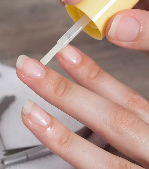 Using Castor Oil on nails 