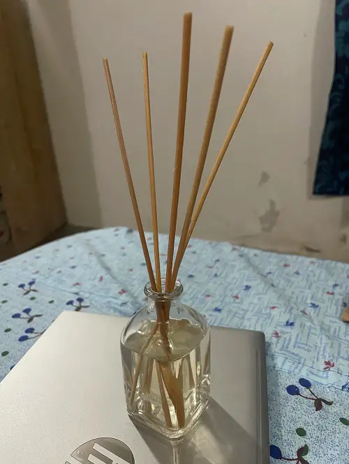 DIY reed diffuser