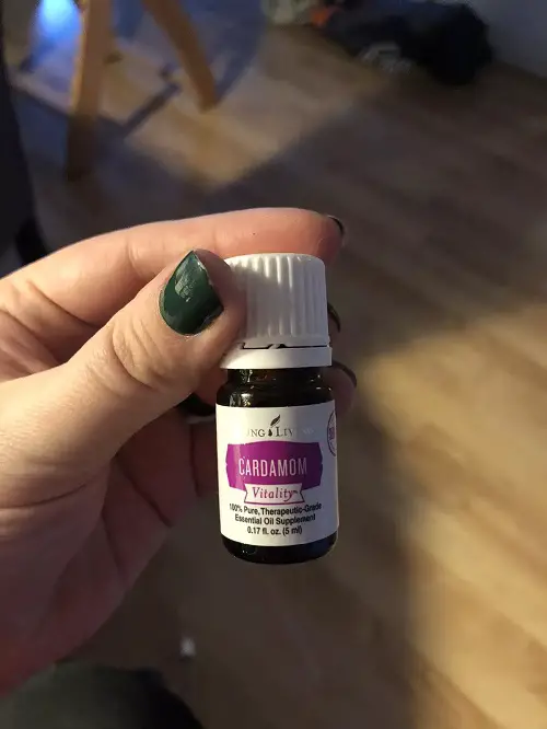 Cardamom oil