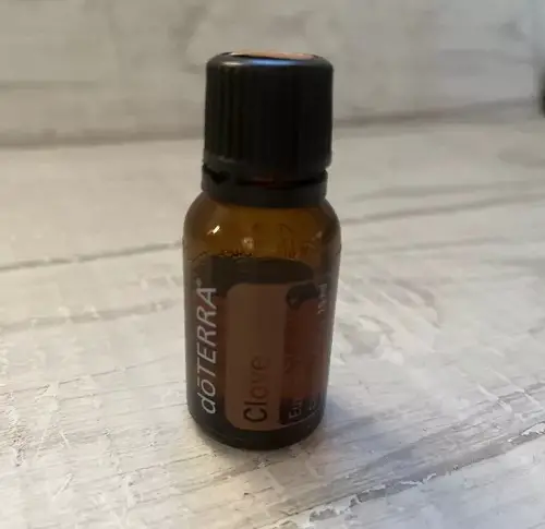 Essential Oils For Dental Pain 2