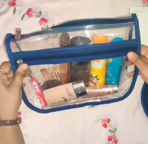 DIY toiletry pouches for makeup and oils 6