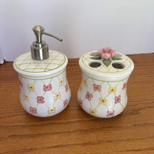 trending floral bathroom kit 4